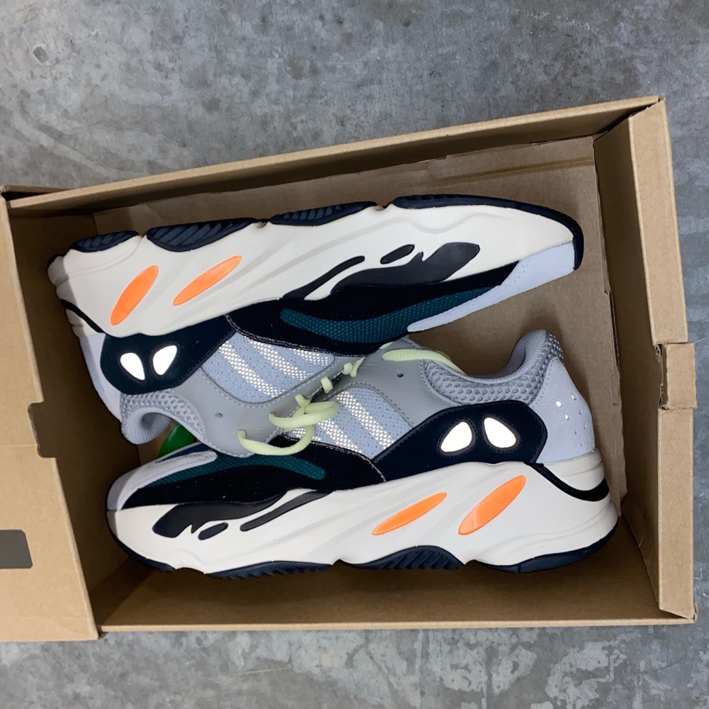 Yeezy Boost 700 Wave Runner